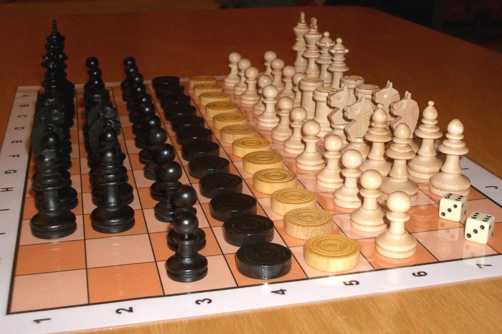 Schachfigurenset_Komplett4.JPG